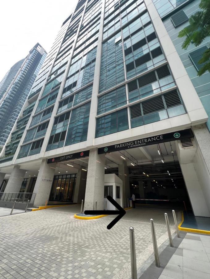 La Palazzo - Across Uptown Mall & Grand Hyatt Bgc Taguig Ngoại thất bức ảnh
