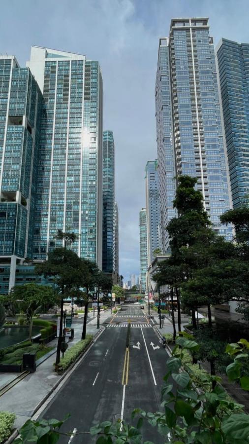 La Palazzo - Across Uptown Mall & Grand Hyatt Bgc Taguig Ngoại thất bức ảnh